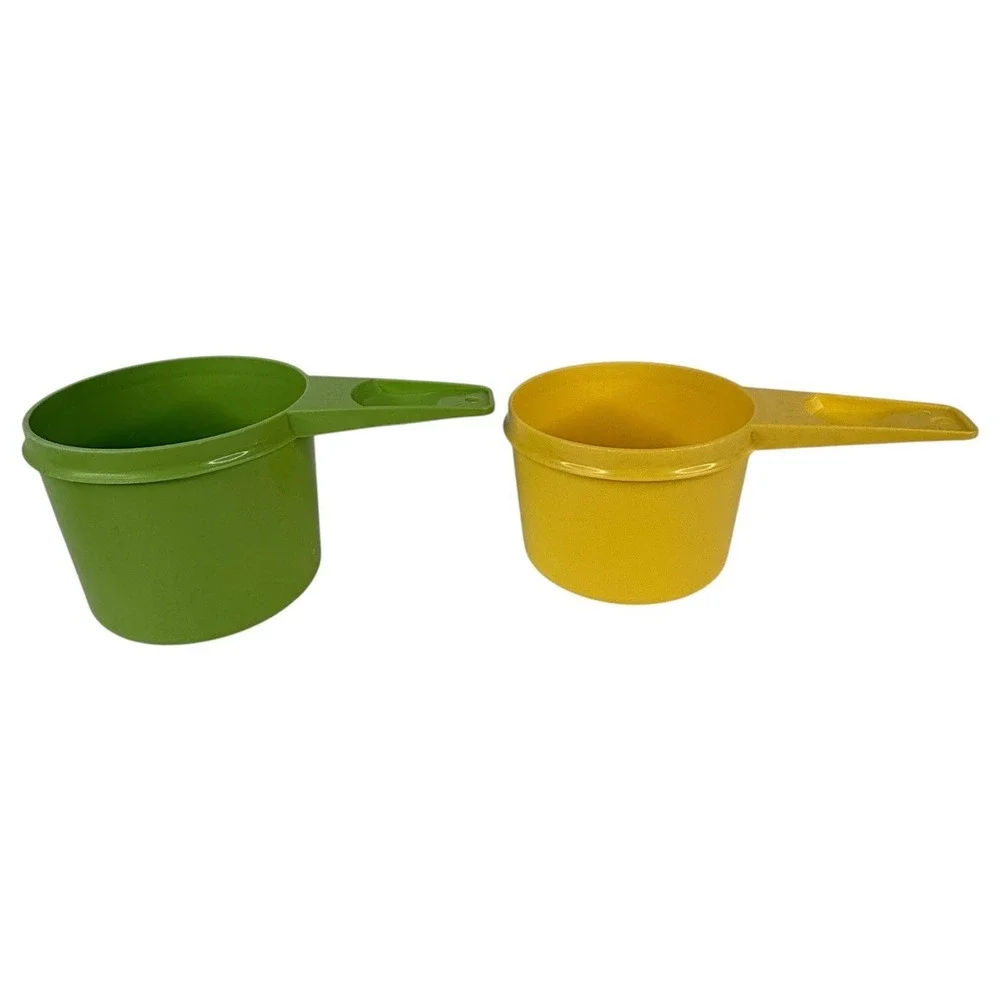 6 Tupperware Measuring Cups Apple Green Harvest Gold Vintage Nesting Set Yellow